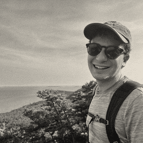 Portrait of Jeff Gordon, Research Director